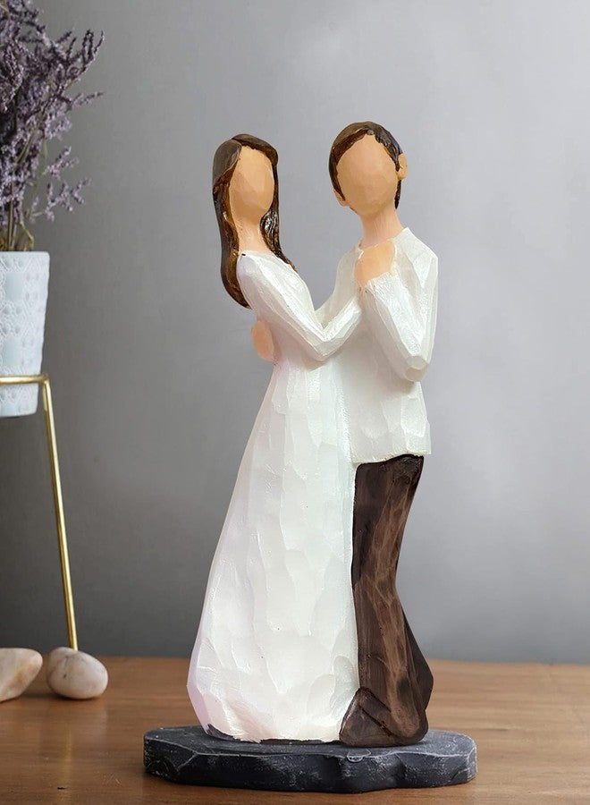 اكستور تمثال زوجين رومانسيين متوسط الحجم مطلي يدويًا من إكستوري | ديكور منزلي جميل من الراتنج (عبوة من قطعة واحدة، لون أبيض وبني) - Image 2